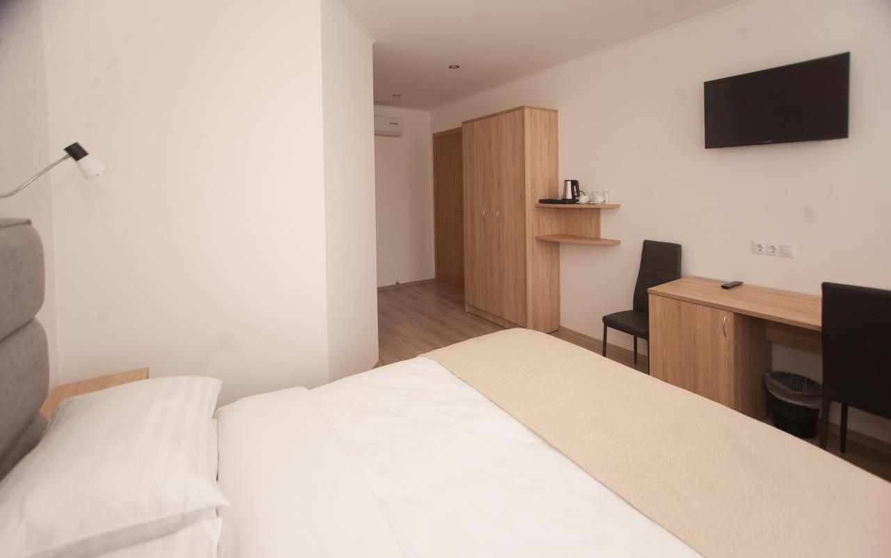 Biplan Hotel داوُجافبيلسْ المظهر الخارجي الصورة